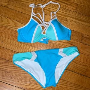❌Criss cross chest bikini❌